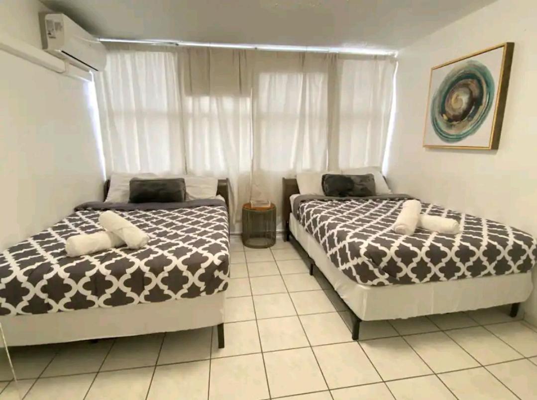 Marbella Apartments San Juan Eksteriør billede