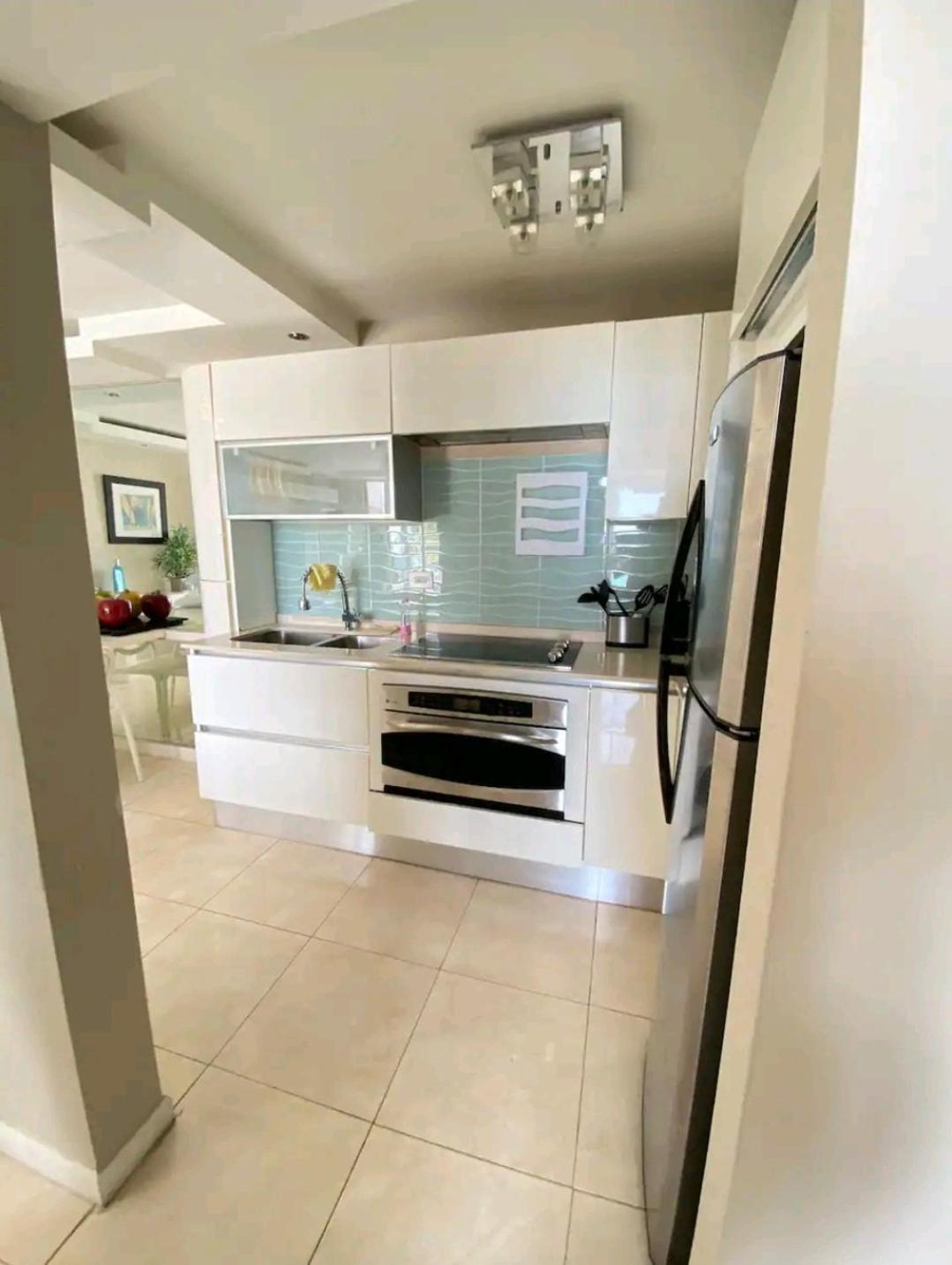 Marbella Apartments San Juan Eksteriør billede
