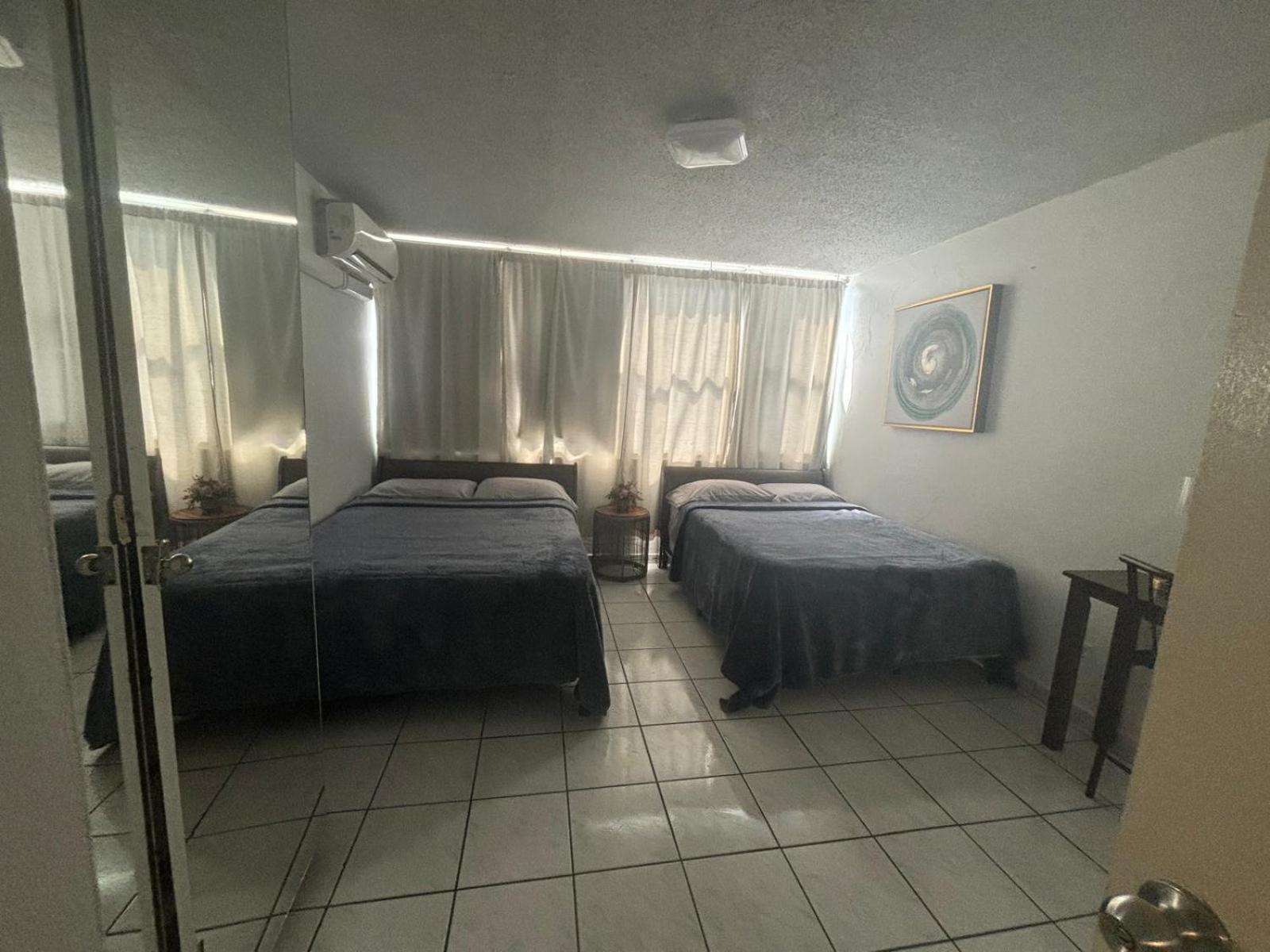 Marbella Apartments San Juan Værelse billede